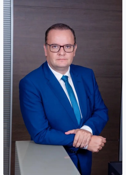Bruno Kryminice, advogado, procurador municipal, parecerista e professor universitário